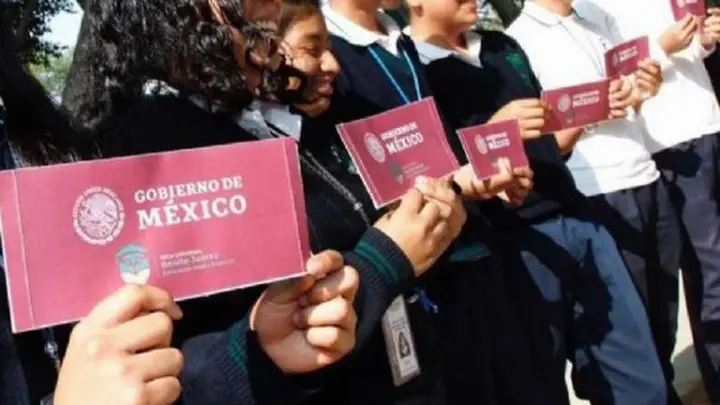 ¿Cómo consultar el status de la Beca Benito Juárez?