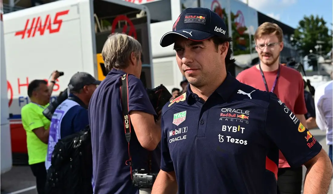 Checo Pérez reconoce complicaciones durante pruebas libres en Singapur