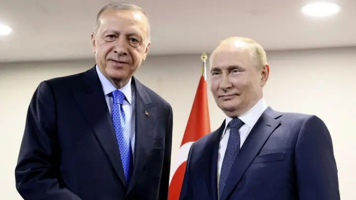 Erdogan se reúne con Putin con el objetivo de reanudar acuerdo de exportación de granos ucranianos