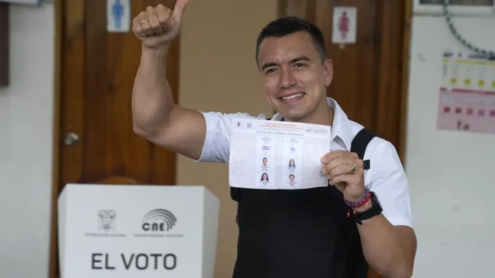 Elecciones de Ecuador: Noboa vence a González