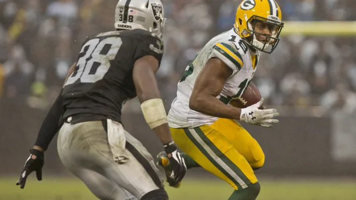 Raiders cortan la mala racha y vencen en casa a los Packers