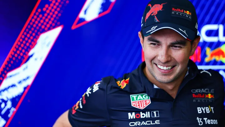  “Sergio Pérez Amplía su Ventaja en la Lucha por el Subcampeonato de la Fórmula Uno”