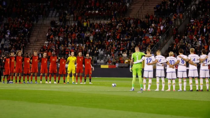“El Estadio del Suspenso: UEFA Determina Empate en Bélgica vs. Suecia Tras Atentado”