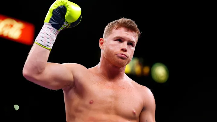 “Posible Fecha para la Pelea Canelo Álvarez vs. David Benavidez Revelada para 2024”