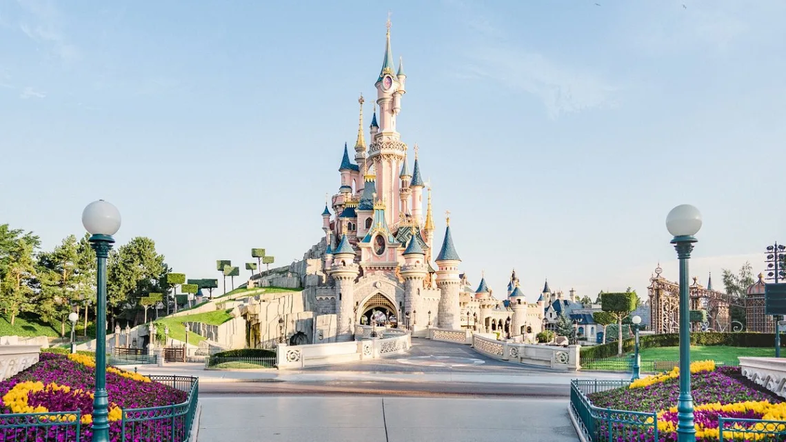 Disneyland Aumenta sus Precios: ¿Cuánto y Por Qué Subieron las Entradas?