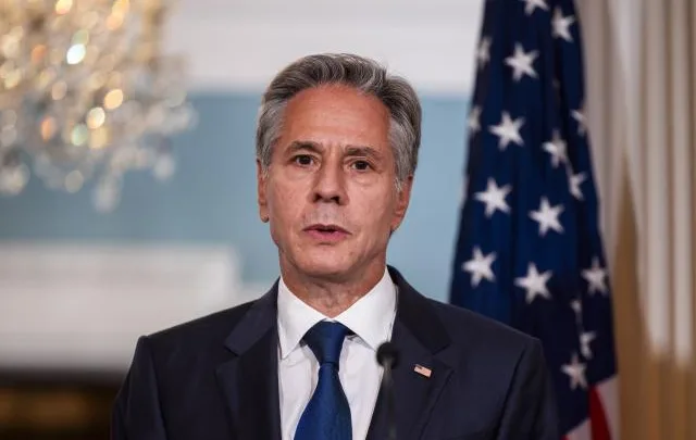 Blinken llega a Tel Aviv para expresar su apoyo a Israel