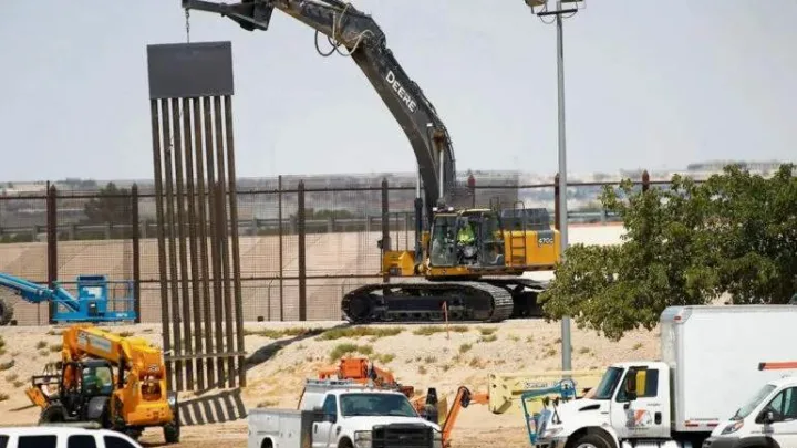El Gobierno de EU asegura a México que rechaza reforzar el muro