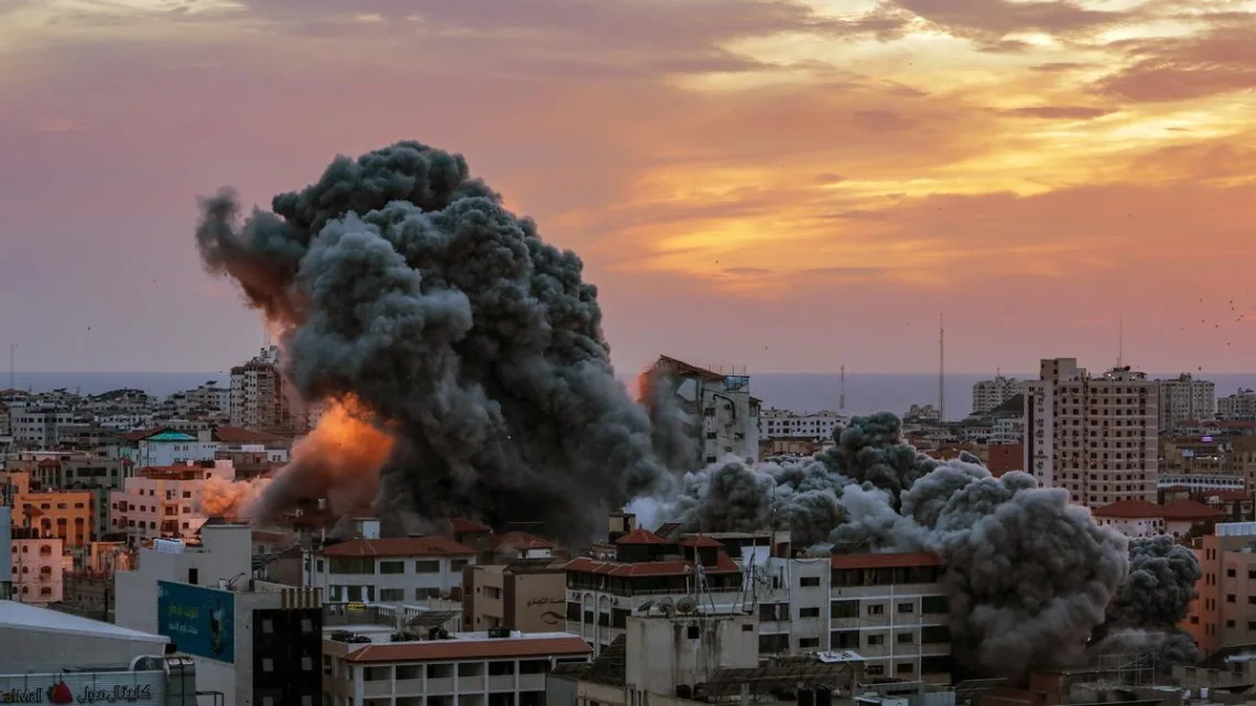 Se elevan bombardeos de Israel contra Hamás