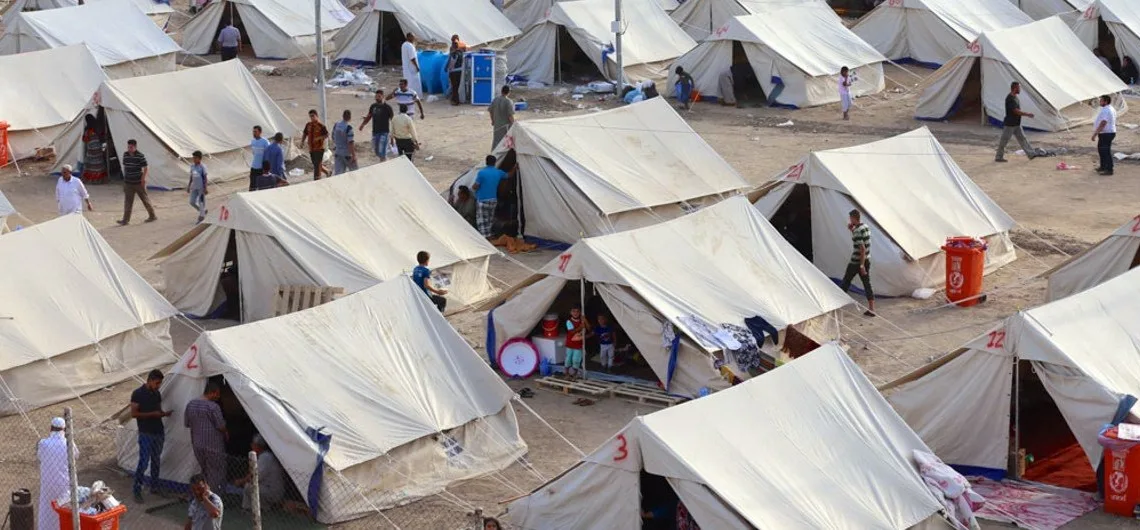 “Salvaguardando Vidas Inocentes: Refugiados de Gaza Encuentran Refugio en Campamentos de la ONU”