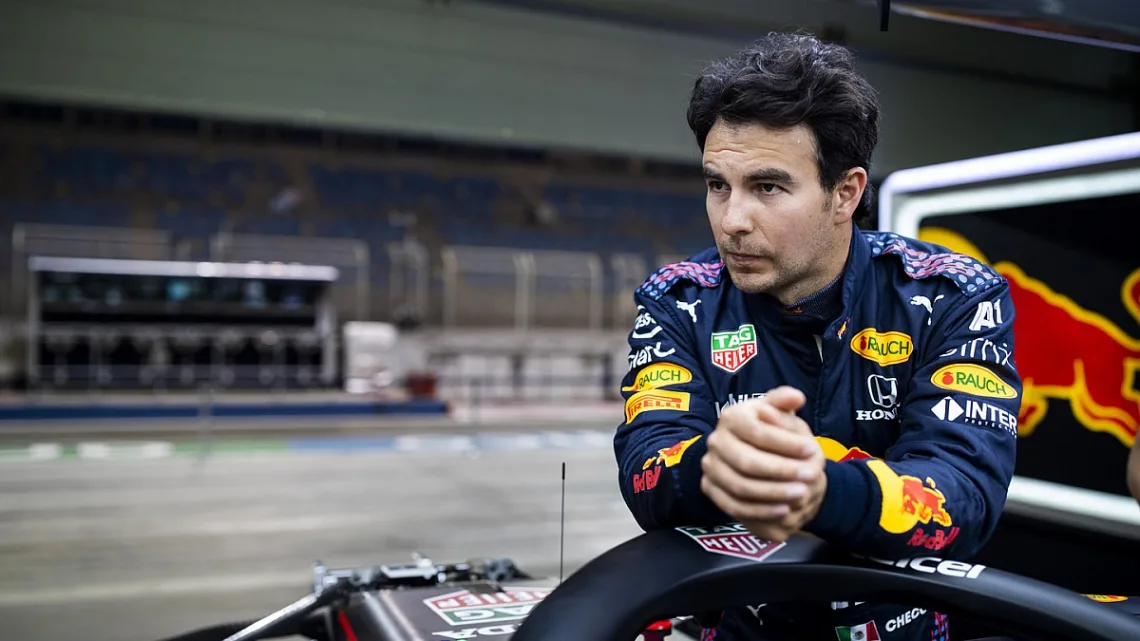 “El Rendimiento de ‘Checo’ Pérez en la Fórmula 1 va en Descenso”