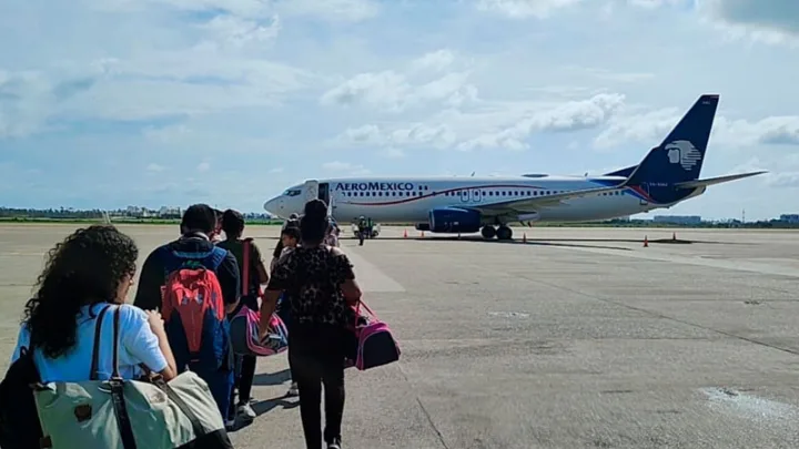 Vuelve a operar el aeropuerto de Acapulco, sólo para vuelos nacionales desde Lunes 13 de Noviembre