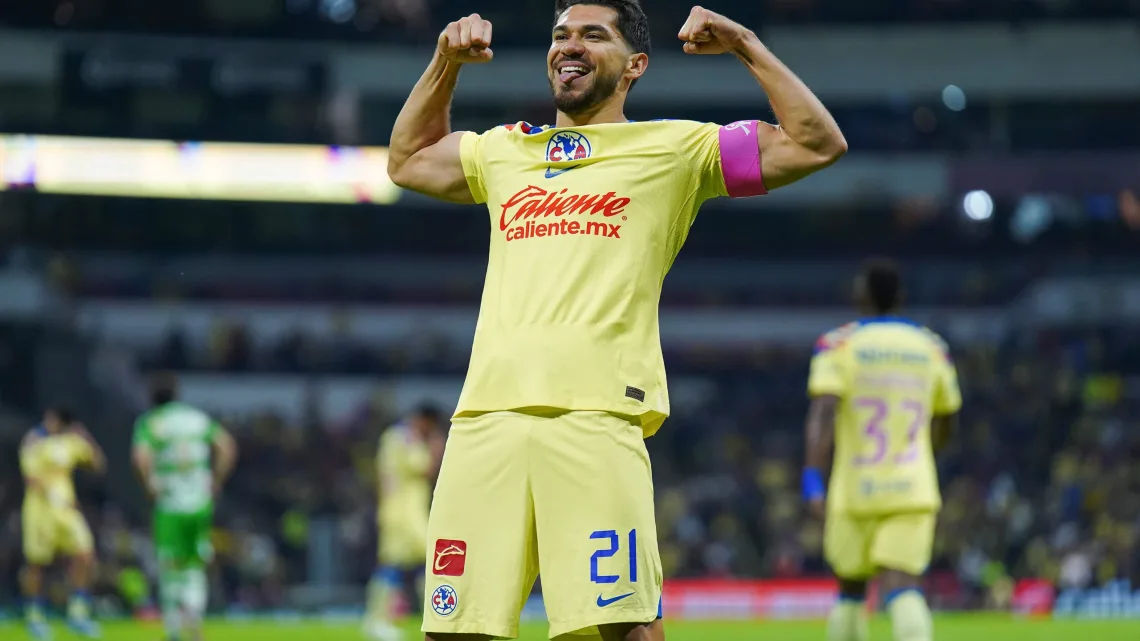 “América lucha y asegura su liderato al vencer a San Luis en un emocionante partido”