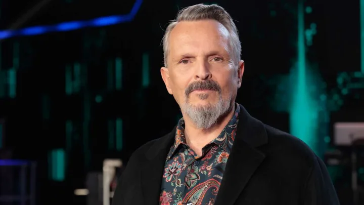 Miguel Bosé Hospitalizado para una Nueva Cirugía en la Columna Vertebral