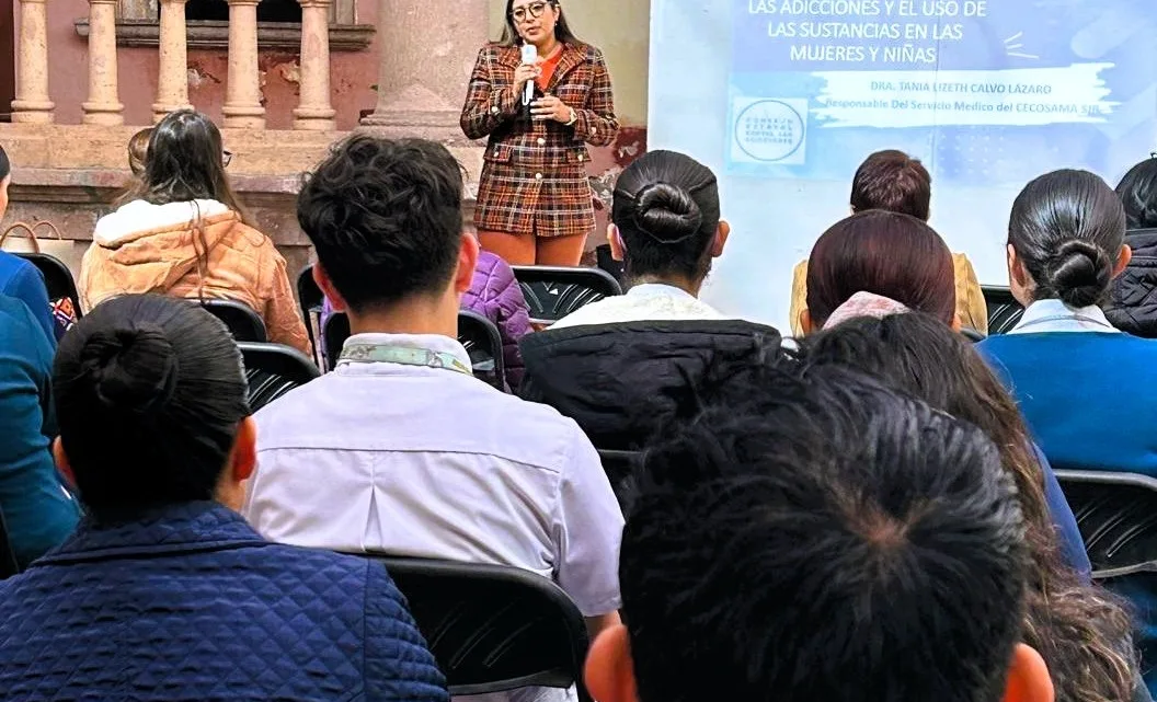 Lleva SESA capacitación en prevención de adicciones a Cadereyta