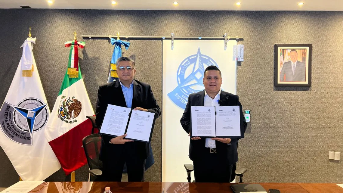 Reconoce AMERIC labor de docente de la UTSJR