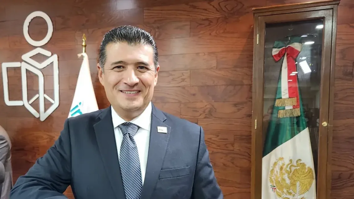  “Adrián Alcalá Méndez asume la Presidencia del Inai entre Controversias y Compromisos”