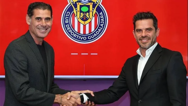 “Fernando Gago Asume el Reto en Chivas: Destaca los Valores del Club y Plantea Desafíos”
