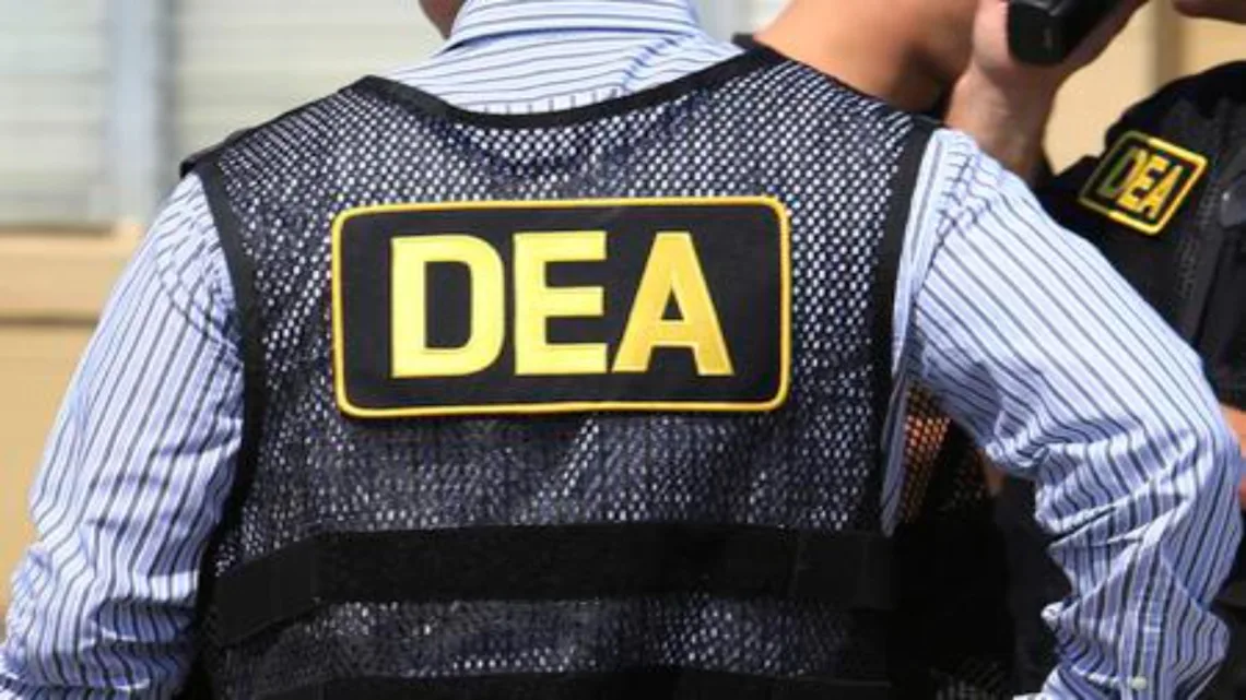 EE. UU. involucra a México en nuevas operaciones de entregas controladas de droga y dinero de la DEA”
