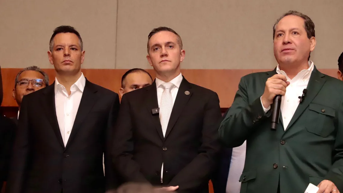 “Rubalcava, Eruviel y Murat Se Unen a Sheinbaum: Morena Celebra el Apoyo de Ex Priistas”