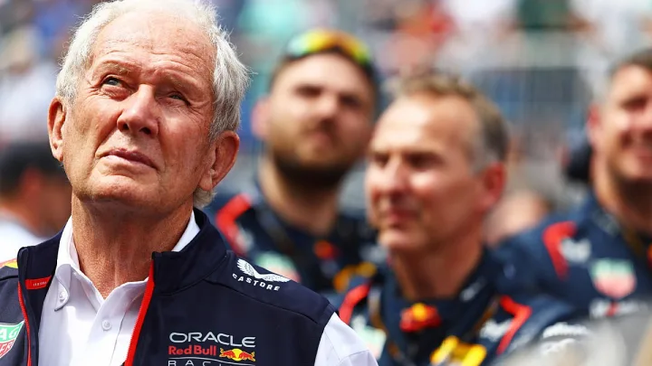 “Helmut Marko Revela la Mala Suerte de Checo Pérez en Red Bull: ¿La Clave Está en su Compañero de Equipo?”