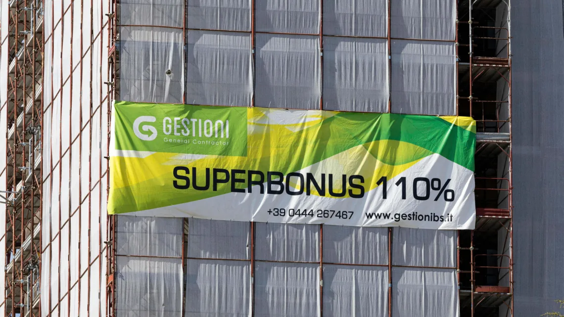 “Italia Redefine ‘Superbonus’: Incentivos Fiscales para Obras Energéticas Limitados”