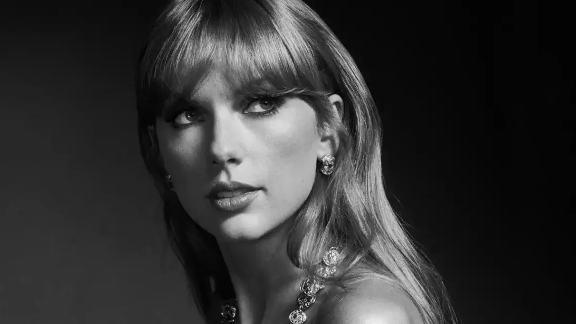 “Taylor Swift Desmiente Rumores de Boda Secreta: ‘Nunca Hubo una Ceremonia’ “