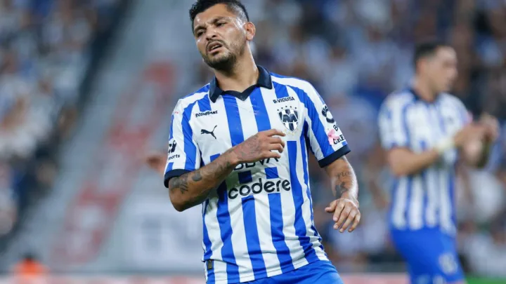 “Jesús ‘Tecatito’ Corona enfrentará seis semanas de ausencia por lesión”