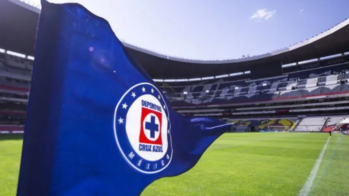  “Cruz Azul Invierte en el Camino a la Grandeza”