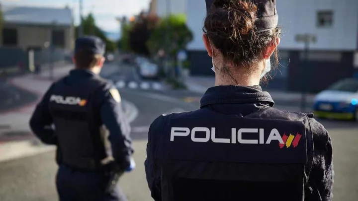 “Desmantelan Red de Tráfico de Personas en España: Rescatan a 21 Víctimas de Explotación Laboral”