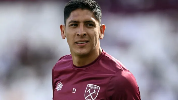 “Edson Álvarez: Entre Actuaciones Estelares y la Posibilidad del Gafete”   