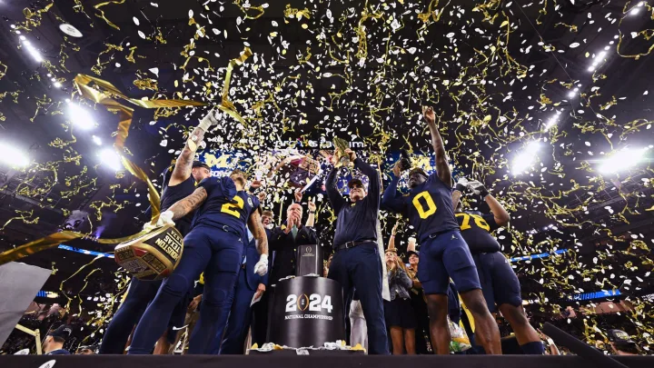 “Michigan se corona campeón nacional en el fútbol americano colegial”