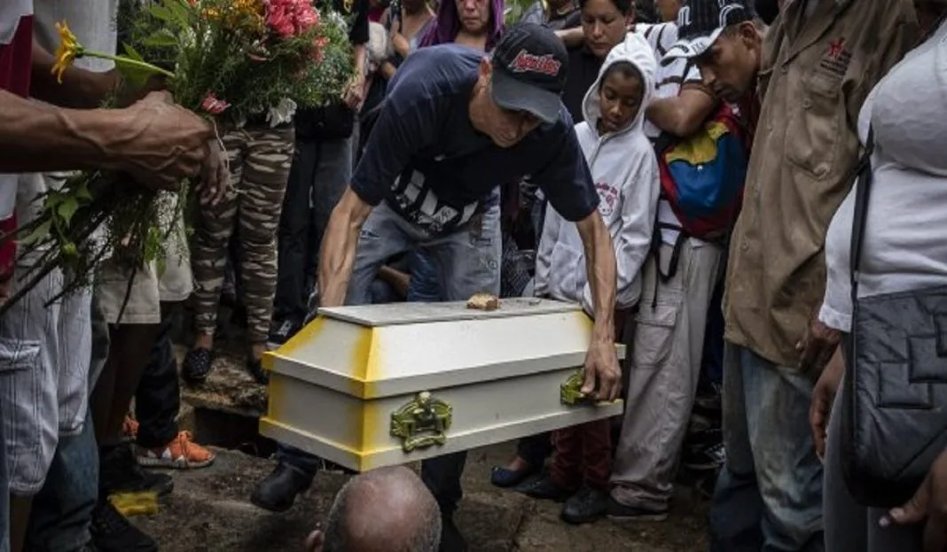 Estos son los detalles del asesinato de dos menores por no pagar derecho de piso