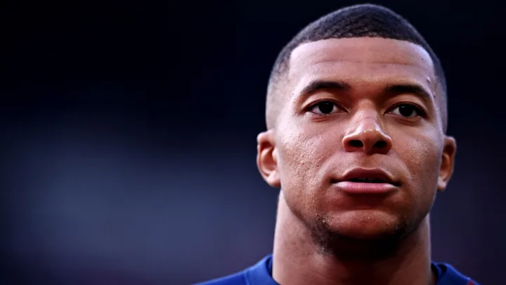 “Mbappé en el Mercado: PSG no Renueva Contrato y Abre la Puerta a Nuevos Destinos”
