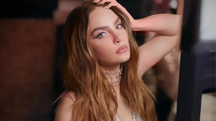 Filtran la Letra de ‘Cactus’: ¿Belinda Desvela Detalles de su Relación con Christian Nodal?