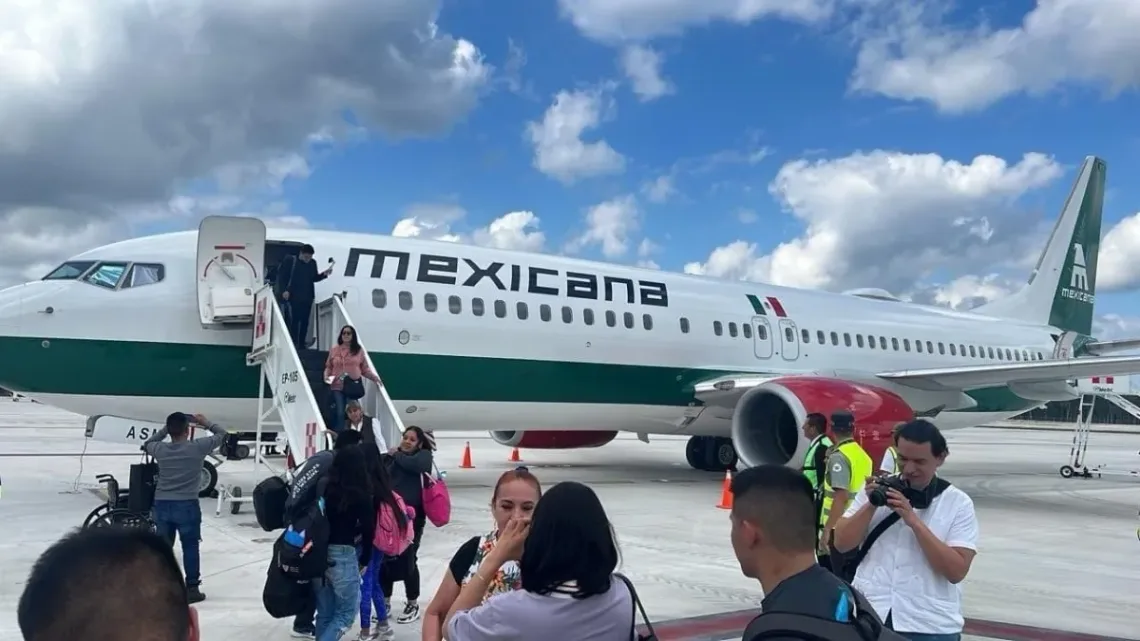 “Mexicana de Aviación Despega con Éxito: 220 Vuelos y 7,829 Pasajeros en 13 Días”