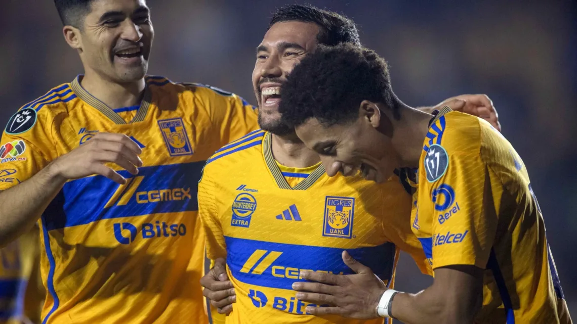 Tigres arrasa en Concachampions