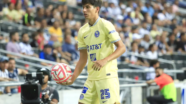 “Jürgen Damm: Casi Ficha con Chivas, pero Prefirió Cumplir su Sueño de Jugar en América”