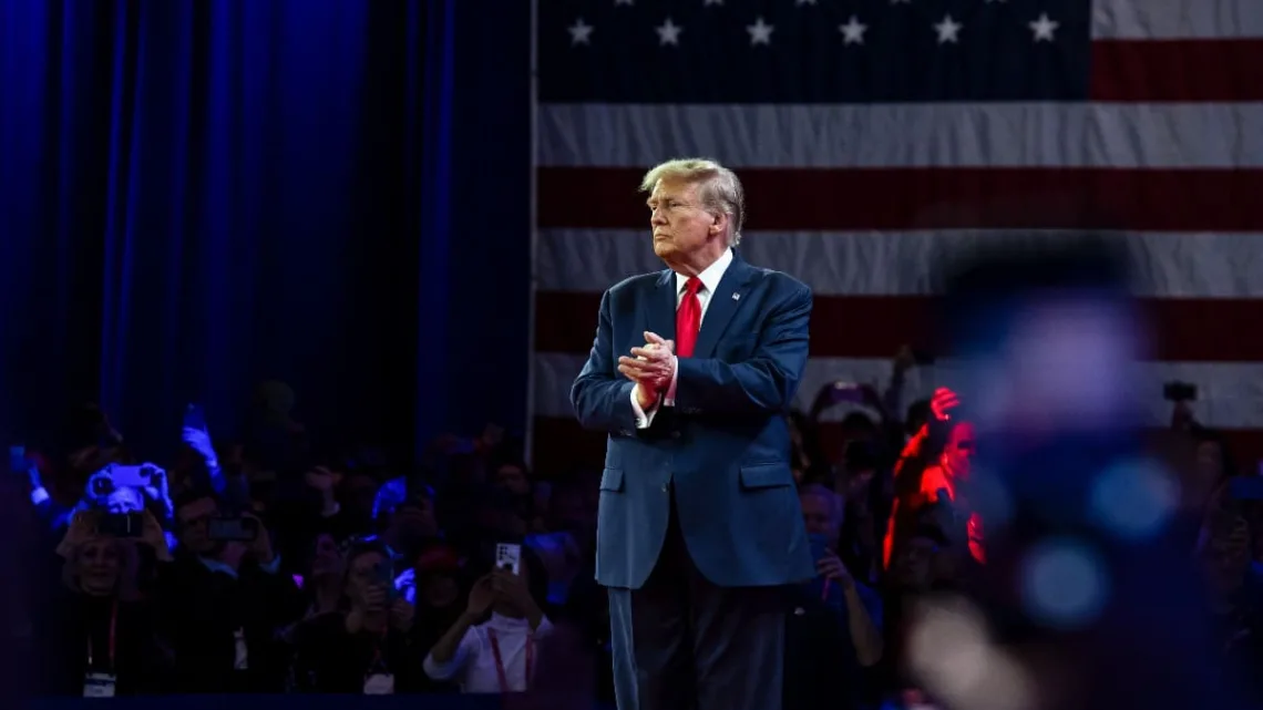  “Casa Blanca Califica los Comentarios de Trump sobre Afroamericanos como ‘Repugnantes'”
