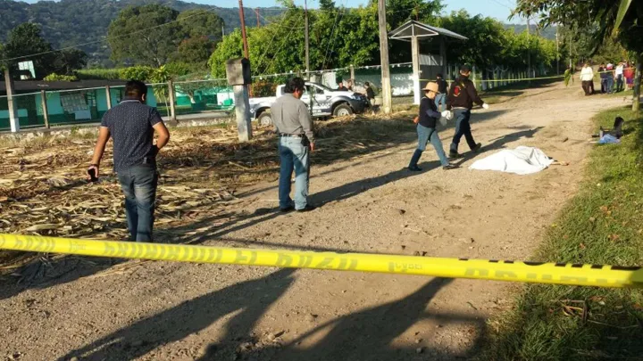  Tiroteo en Veracruz deja Tres Muertos en Enfrentamiento con Policía