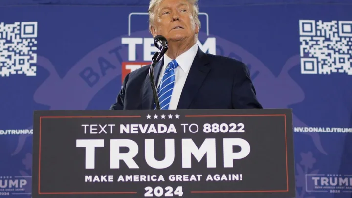 “Juez Determina que Trump Carece de Inmunidad por el Asalto al Capitolio”   