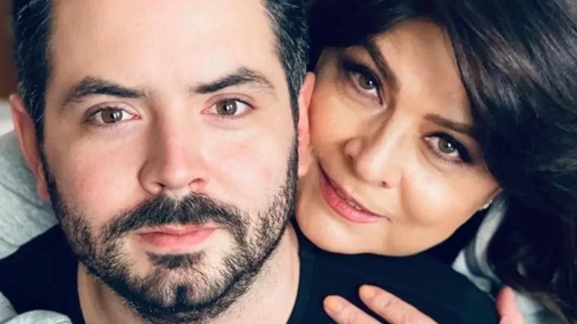 Victoria Ruffo, Emocionada Abuela