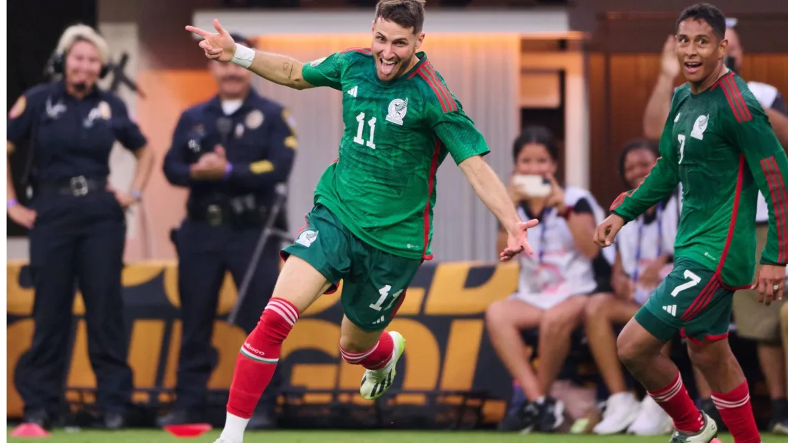  México vs. Panamá: Una Rivalidad Marcada por la Pasión y la Polémica