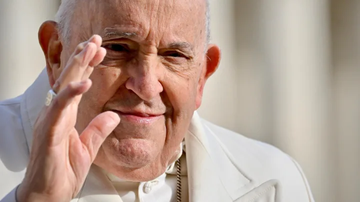 Papa Francisco Desmiente Rumores sobre Cambios en el Cónclave