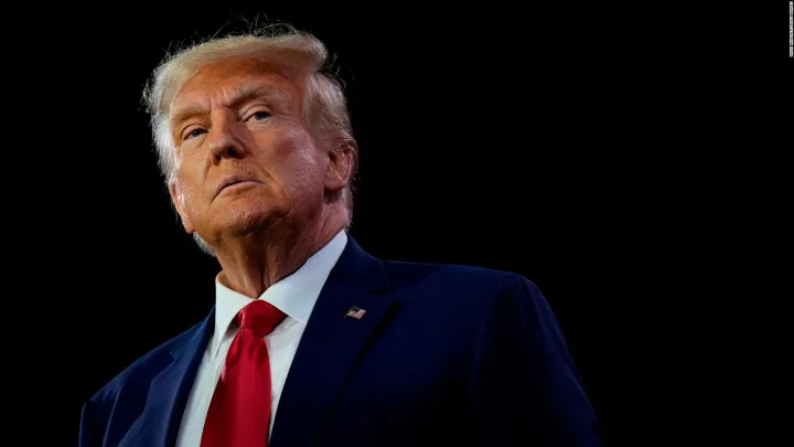 Donald Trump Presiona a Corte para Eximirse de Pagar 454 Millones de Dólares por Juicio de Fraude