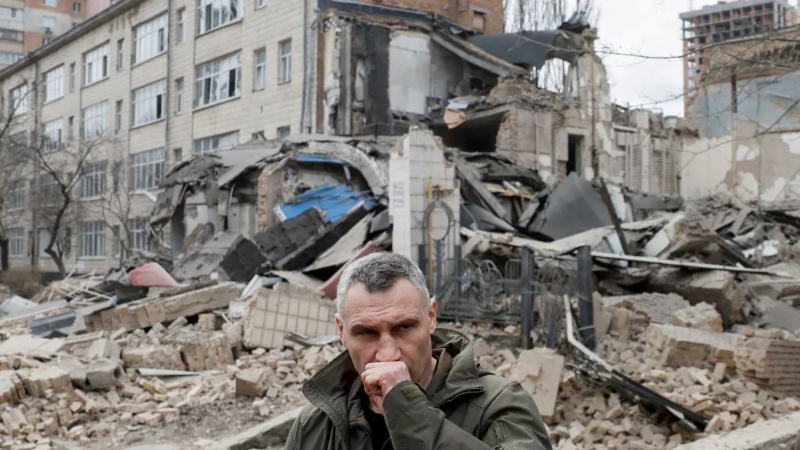 “Kiev Sufre Tercer Bombardeo en Cinco Días: Rusia Lanza Misiles Contra la Capital Ucraniana”