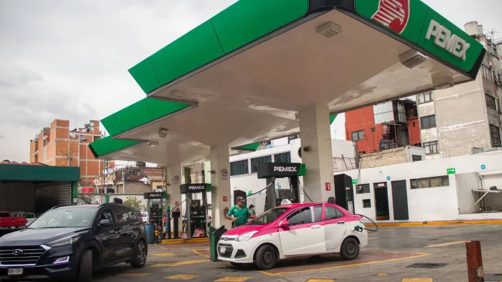 Gasolina Magna sube 70 centavos el litro