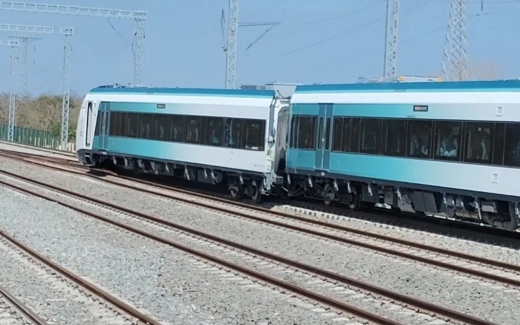 “Tren Maya Sufre Descarrilamiento en Yucatán: Gobierno Federal Anuncia Investigación”