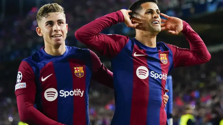 Barcelona brilla en su regreso a los cuartos de la Champions League   