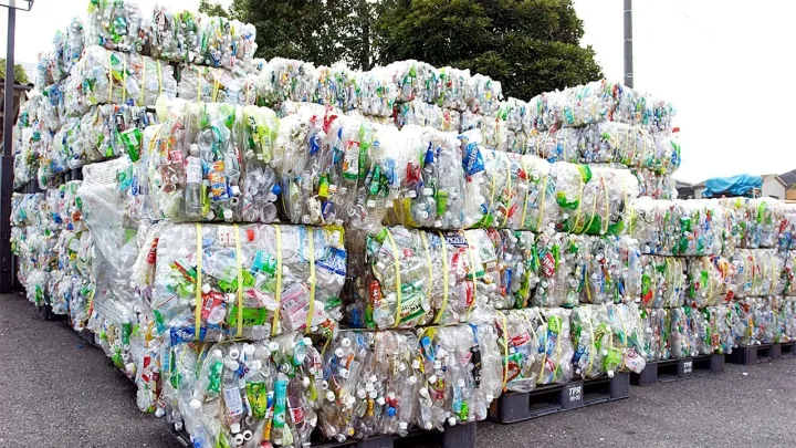 Avance ecológico: Japón crea un plástico biodegradable para producción industrial