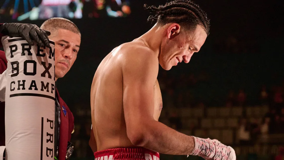 David Benavidez recibe oferta del boxeador que Canelo Álvarez rechazó